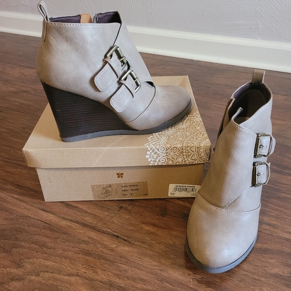 Altar'd State Booties!! - Picture 3 of 7